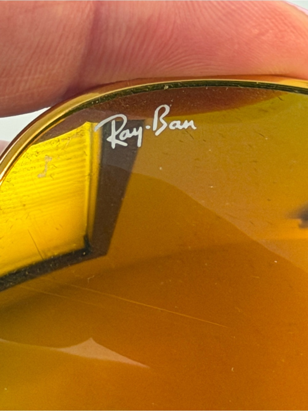 Ray Ban gold mirror aviators - Picture 7 of 9